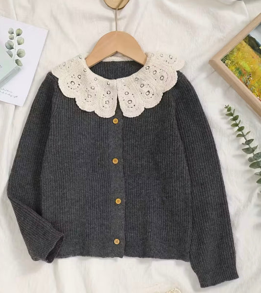 Peter Pan Cardigan