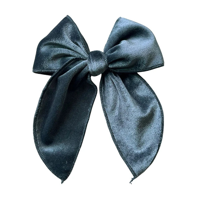 Velvet bow