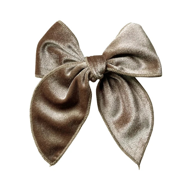 Velvet bow