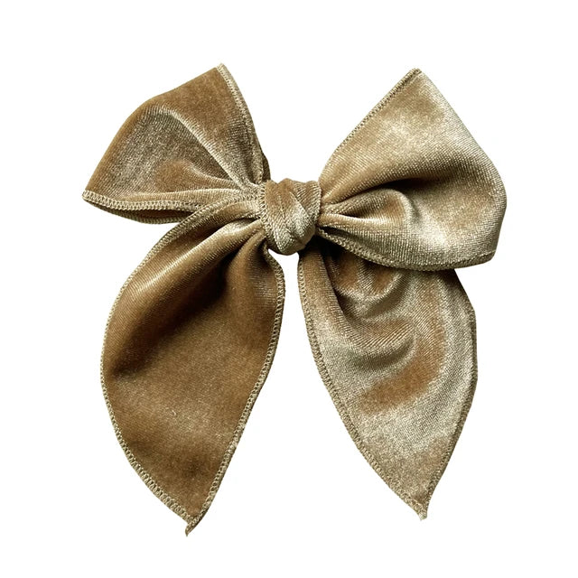 Velvet bow