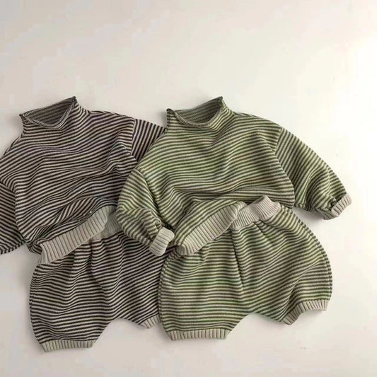 Turtleneck Knit Shorts Set